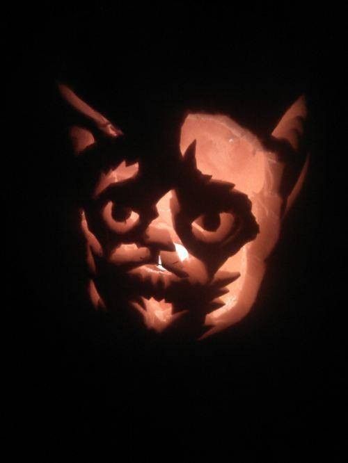 Sculpture du chat grognon...hi.hi..
