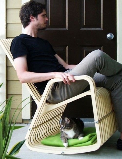 Un chaise à ombre pour chat...