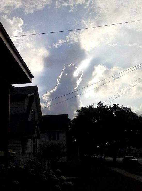 Nuage Godzilla....