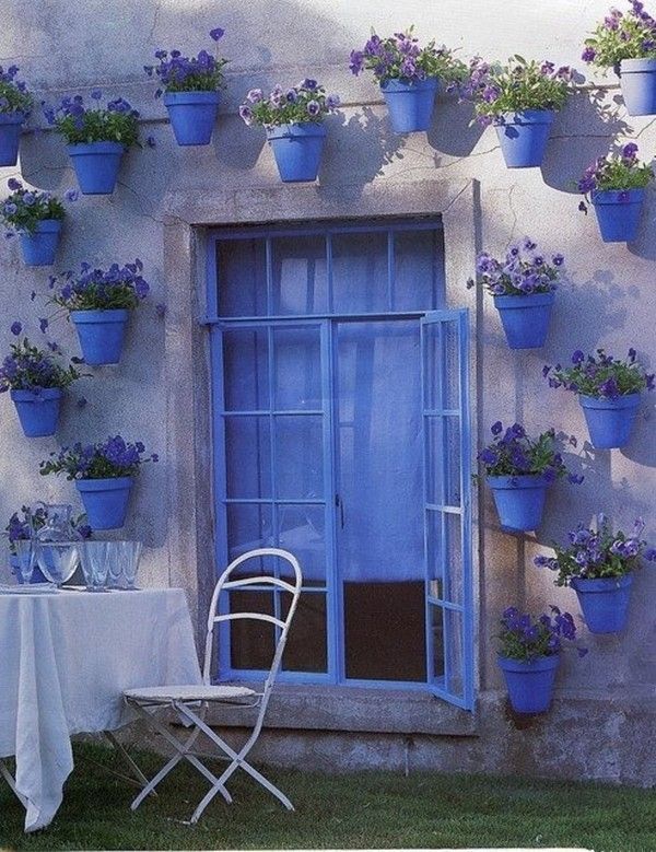 Beau bleu.....belle porte....